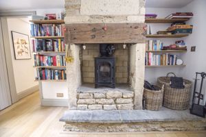 Sitting Room- click for photo gallery